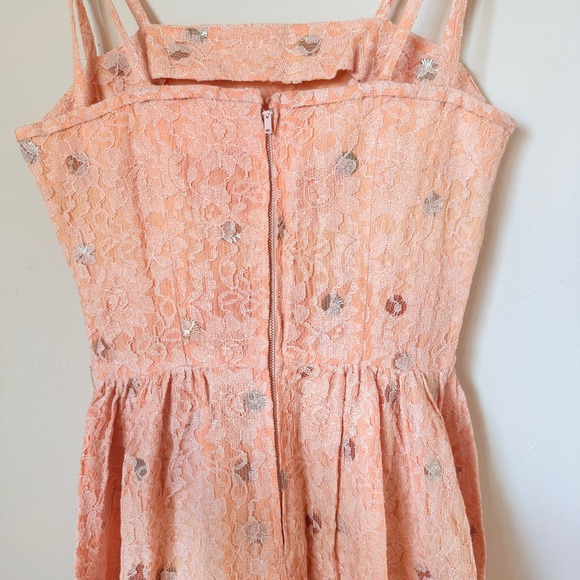 Vintage 50s 60s Pastel Pink Lace Midi Cocktail Party Dress with Metallic Accents - Picture 10 of 13